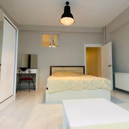 Pangalti Da Jakuzili Lux Daire Isztambul